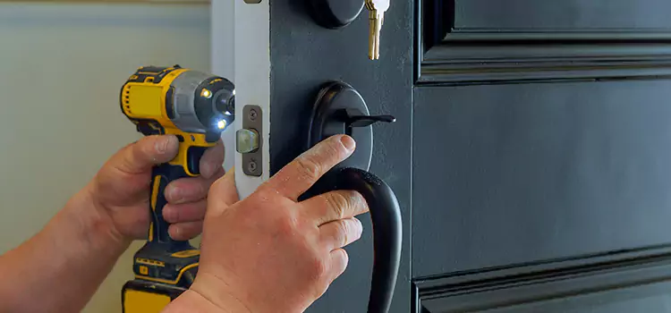 Locksmith Emergency Service Egypt Lake-Leto