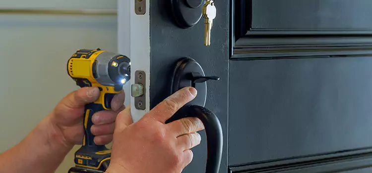 Commercial Door Lock Installation Egypt Lake-Leto