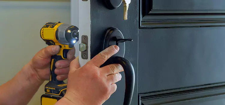 Mobile Automotive Locksmith Egypt Lake-Leto
